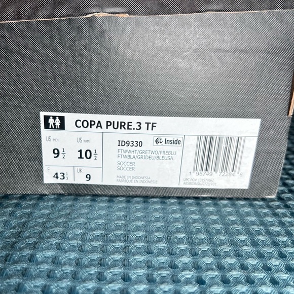 ***NWT*** Brand New in the Box Adidas Copa Pure. 3 Indoor/Turf Soccer Cleats - Picture 13 of 13